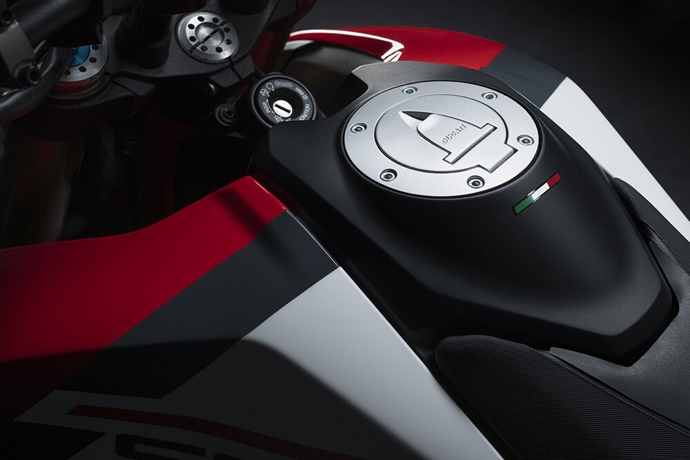 Ducati: la Hypermotard 950 diventa SP
